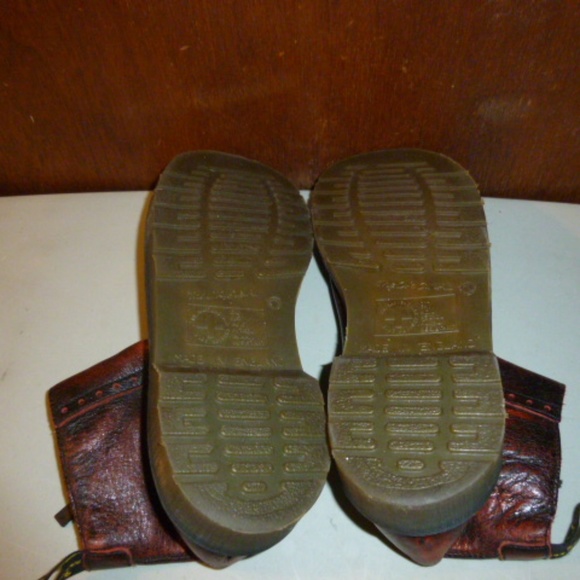 Dr Martens Red Antiqued Finish Ankle Boots US 7.5 - Picture 7 of 8